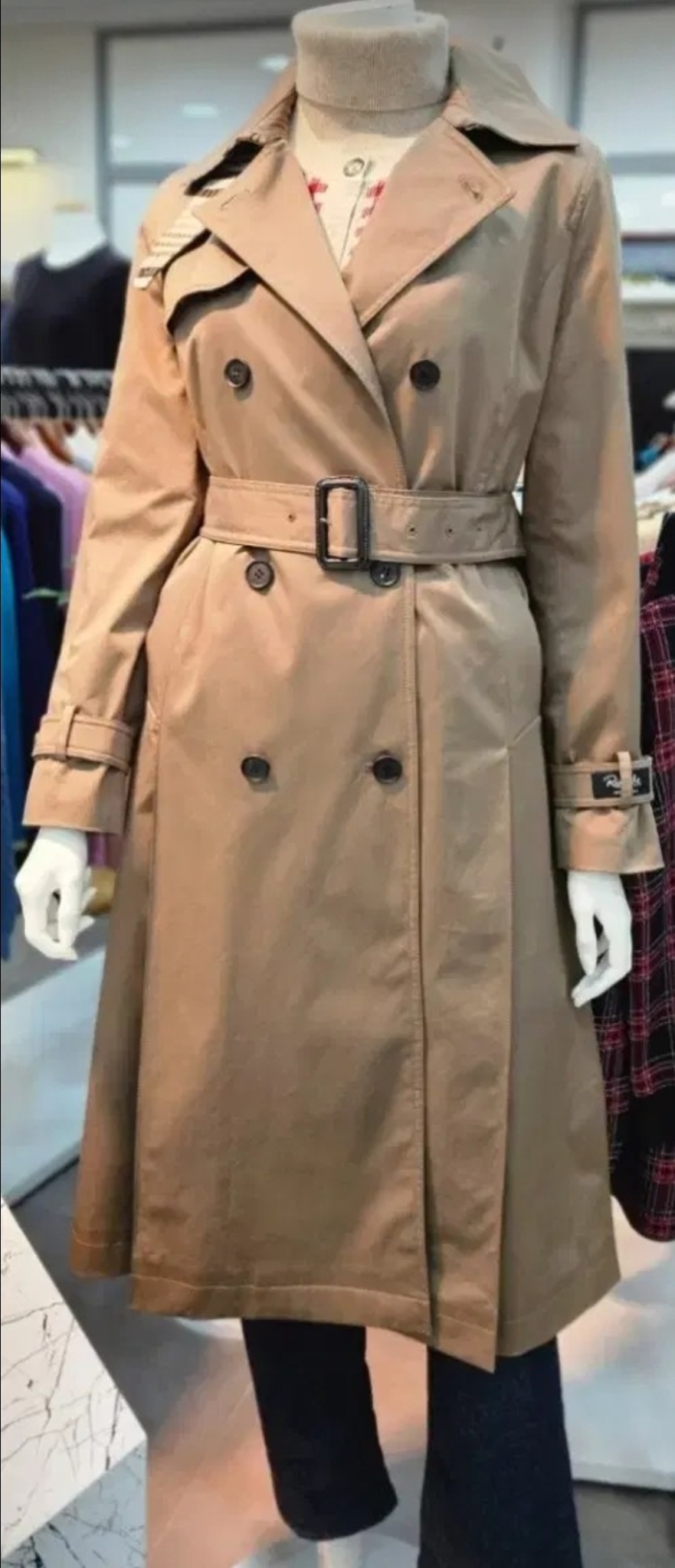 키이스 리오펠레 체크 디테일 개더 주름 트렌치코트 55사이즈 새제품베이