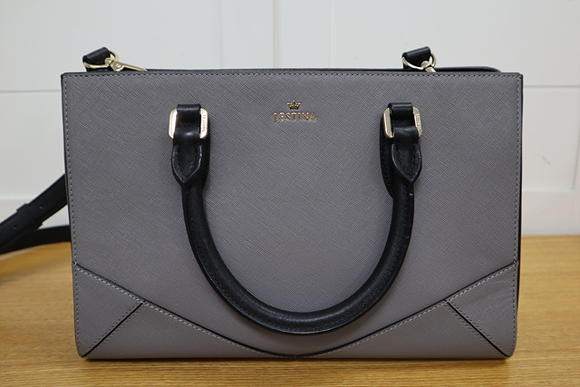 제이에스티나 가죽 토트/숄더백