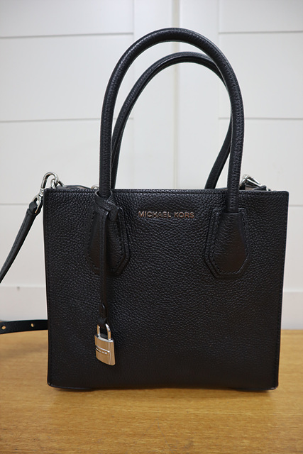 MK 마이클코어스 가죽 토트/크로스백