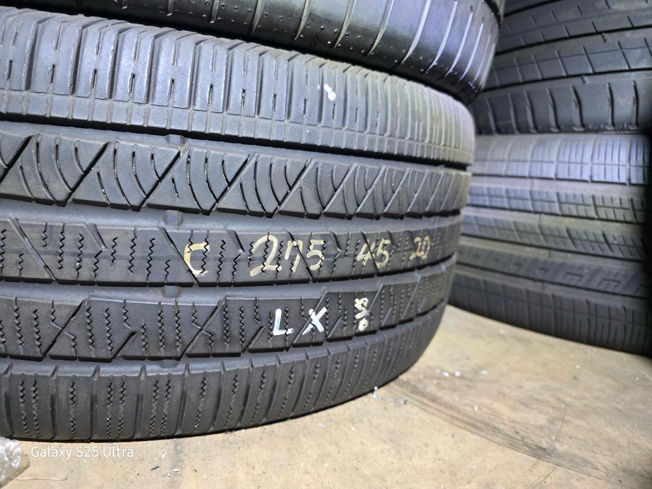 콘티넨탈 275-45-20 중고 2개