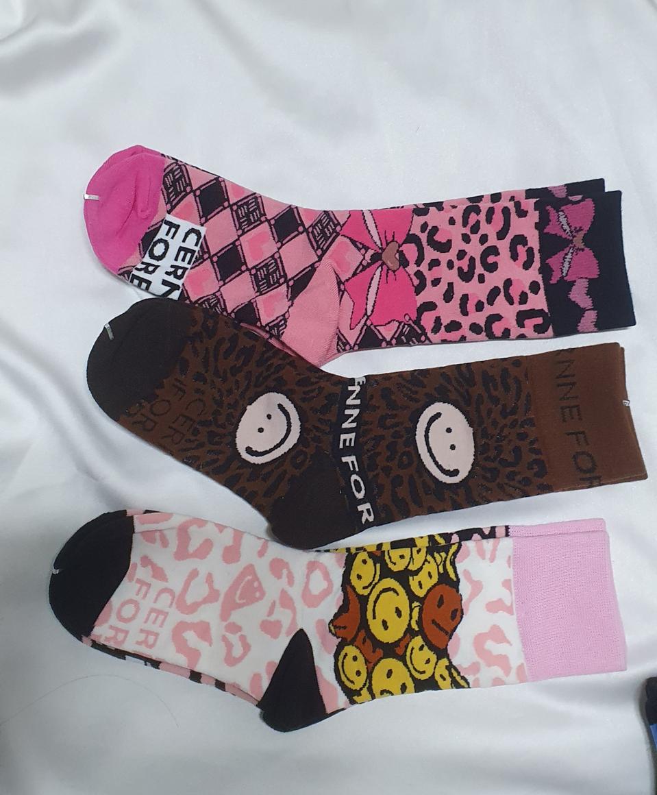 개당가격이예요~ 핑크 브라운 호피 레오파드 리본 스마일 양말