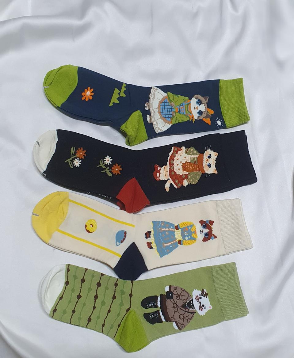 개당가격이예요~ 그린 블루 라이트베이지 고양이 꽃 하트 티타임 양말