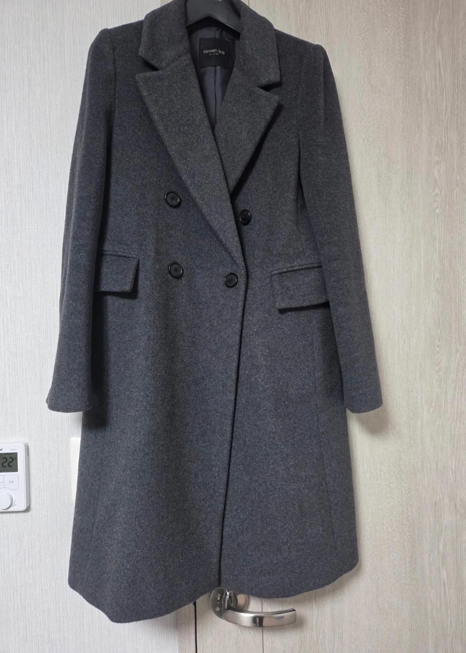 실착2회. 케네스레이디 모캐시미어 혼방코트 55사이즈