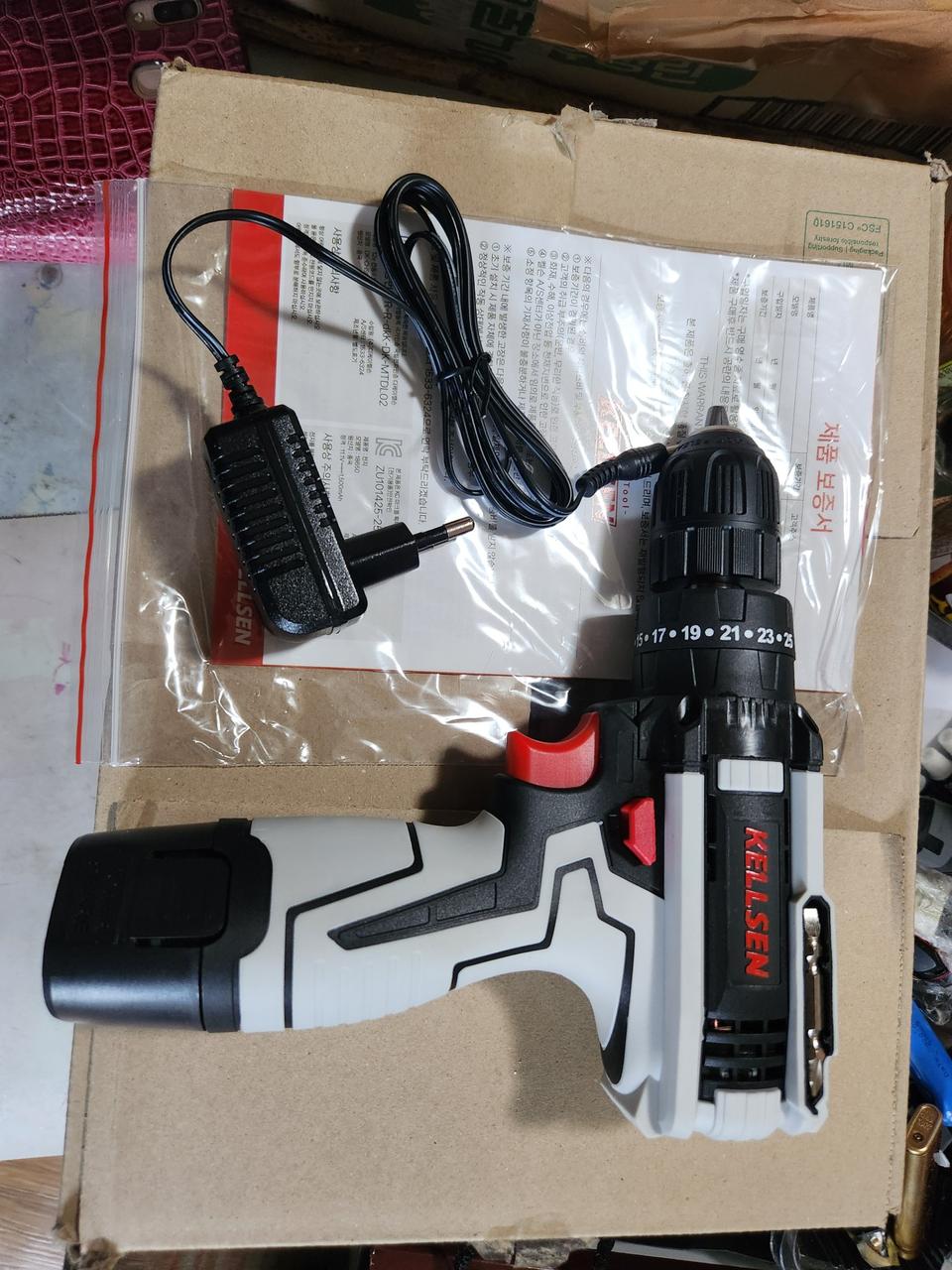 새제품 캘슨 12V 충전드릴 풀셋트 판매합니다