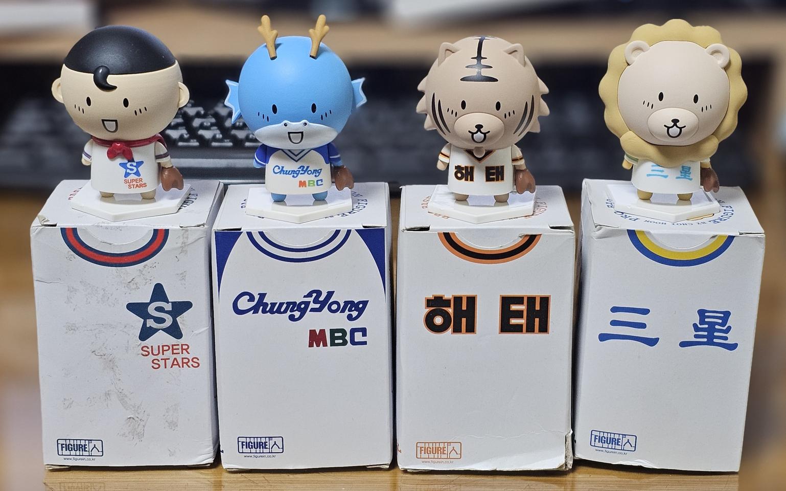 프로야구 창단 초기 마스코트 피규어 4개