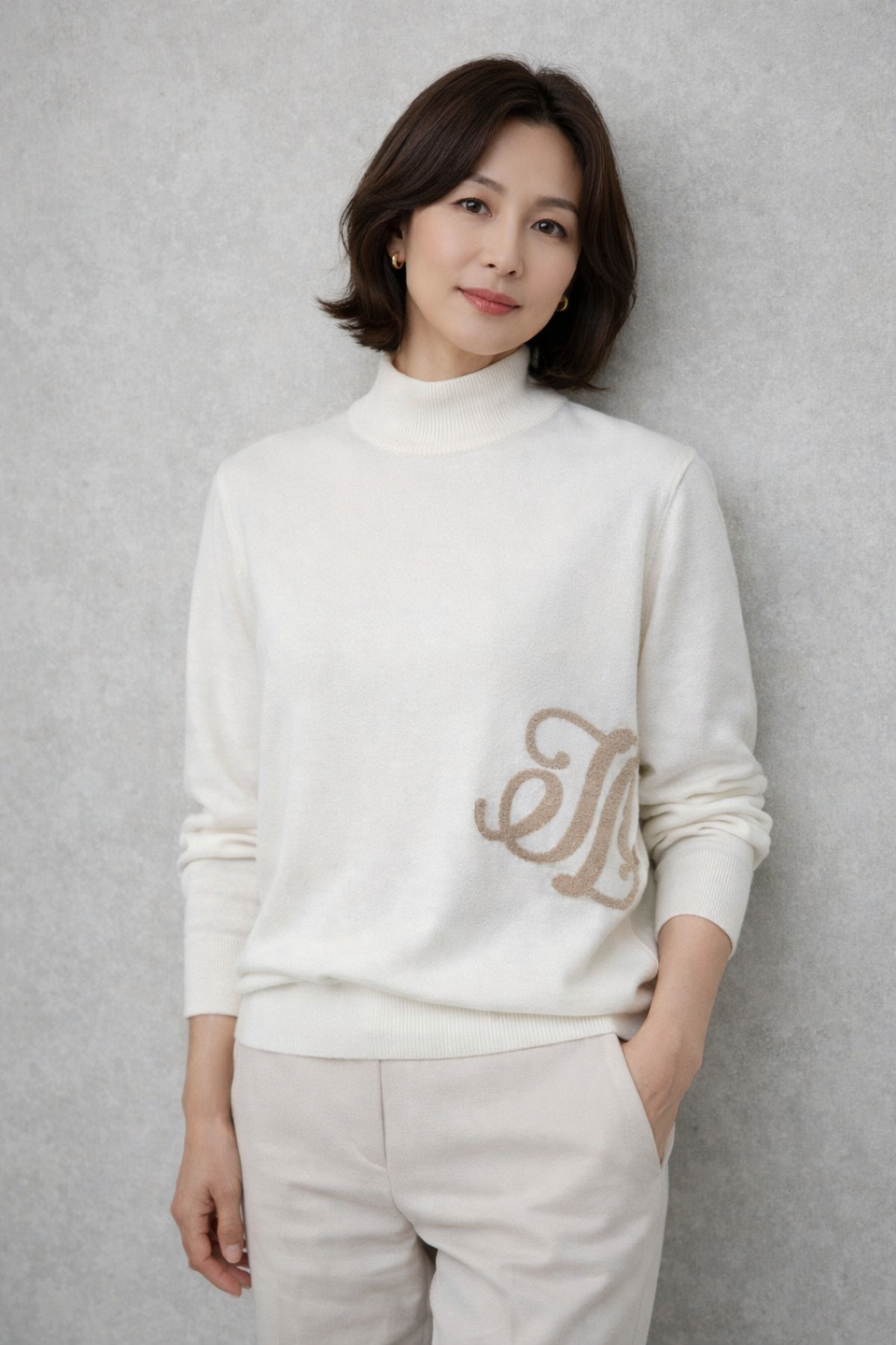 JDX 빅로고 반하이넥 풀오버 100