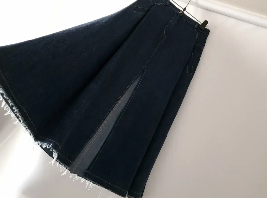 [♡BIG SALE♡]slit denim sk