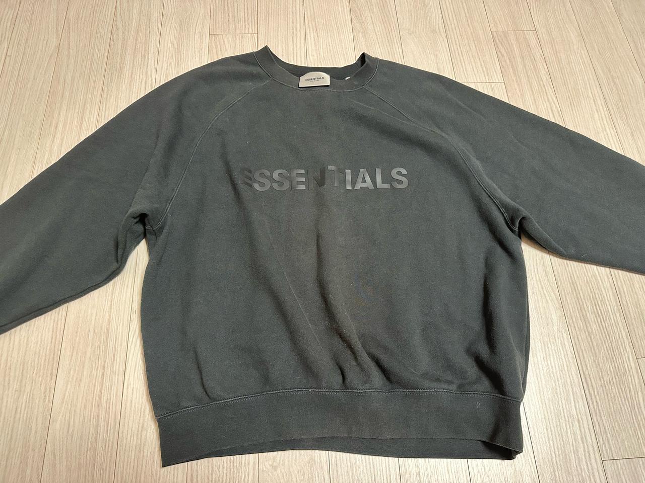 (M) 에센셜 맨투맨 스웻티셔츠