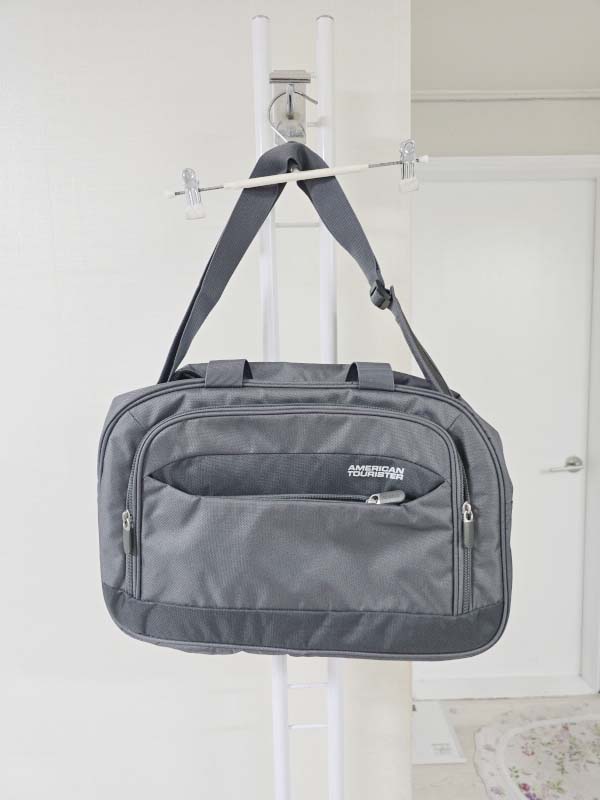 아메리칸투어리스터 정품 보스턴백/여행가방 그레이 상태좋음