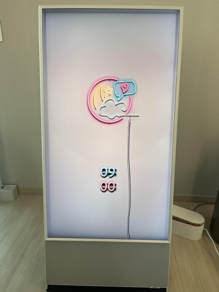 삼성 더 세로 QLED TV 이동형 패키지