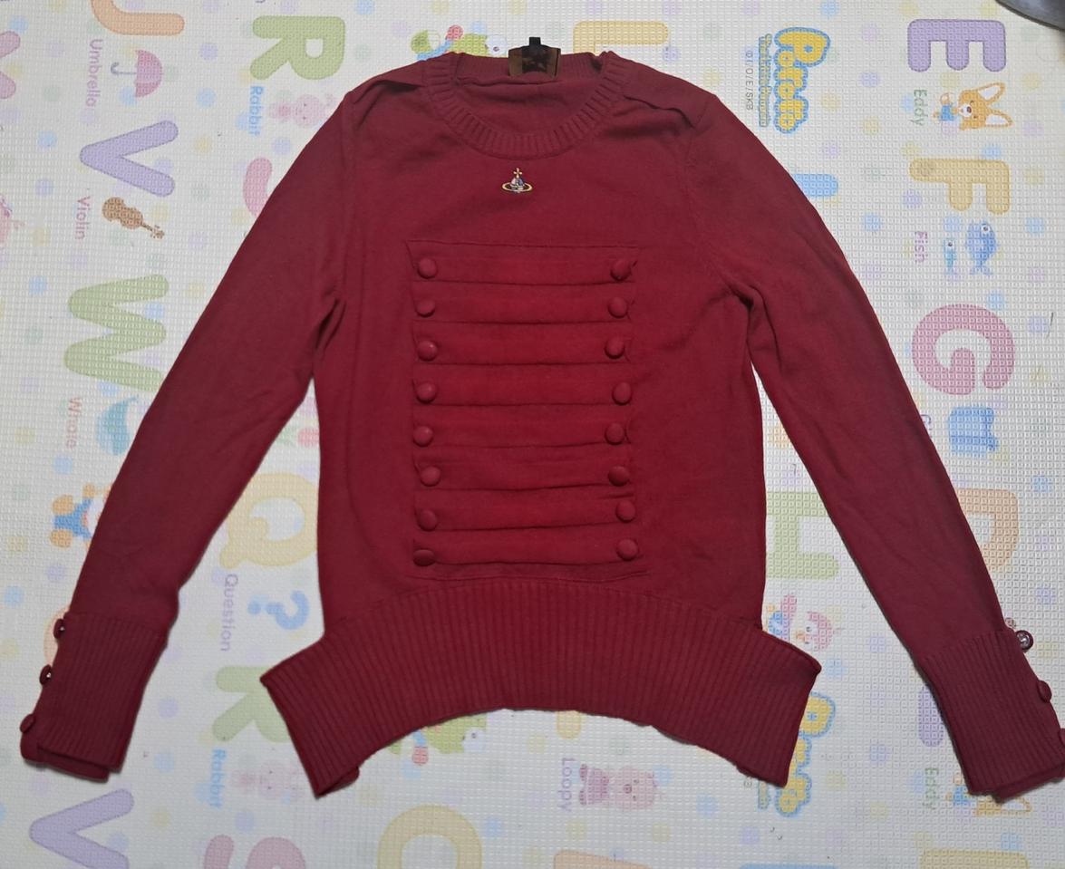 비비안웨스트우드 정품 레드 버튼 장식 니트 S사이즈(상태상급)