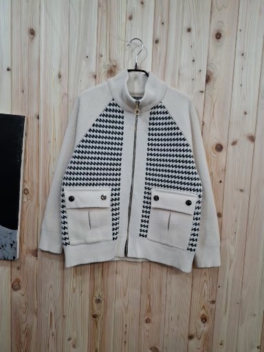 쫀쫀 하이넥  집업 자켓