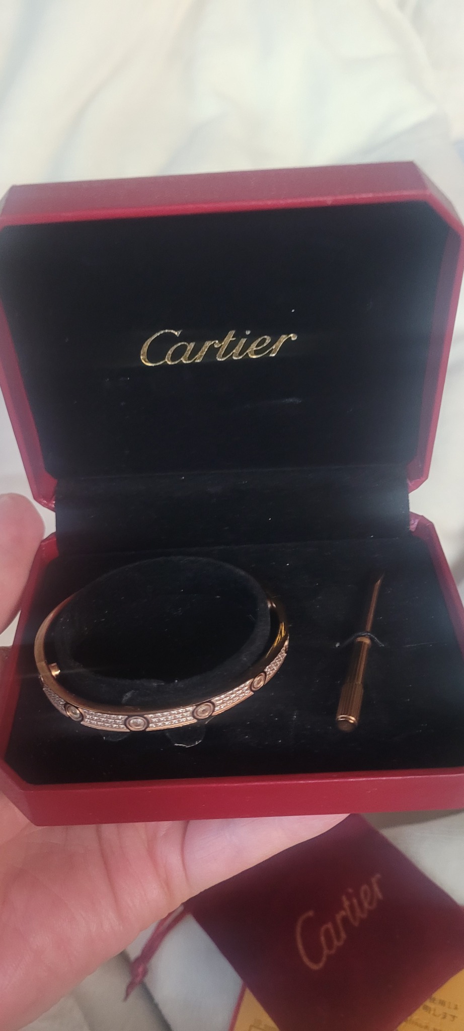 까르띠에 러브팔찌 풀파베 급처합니다