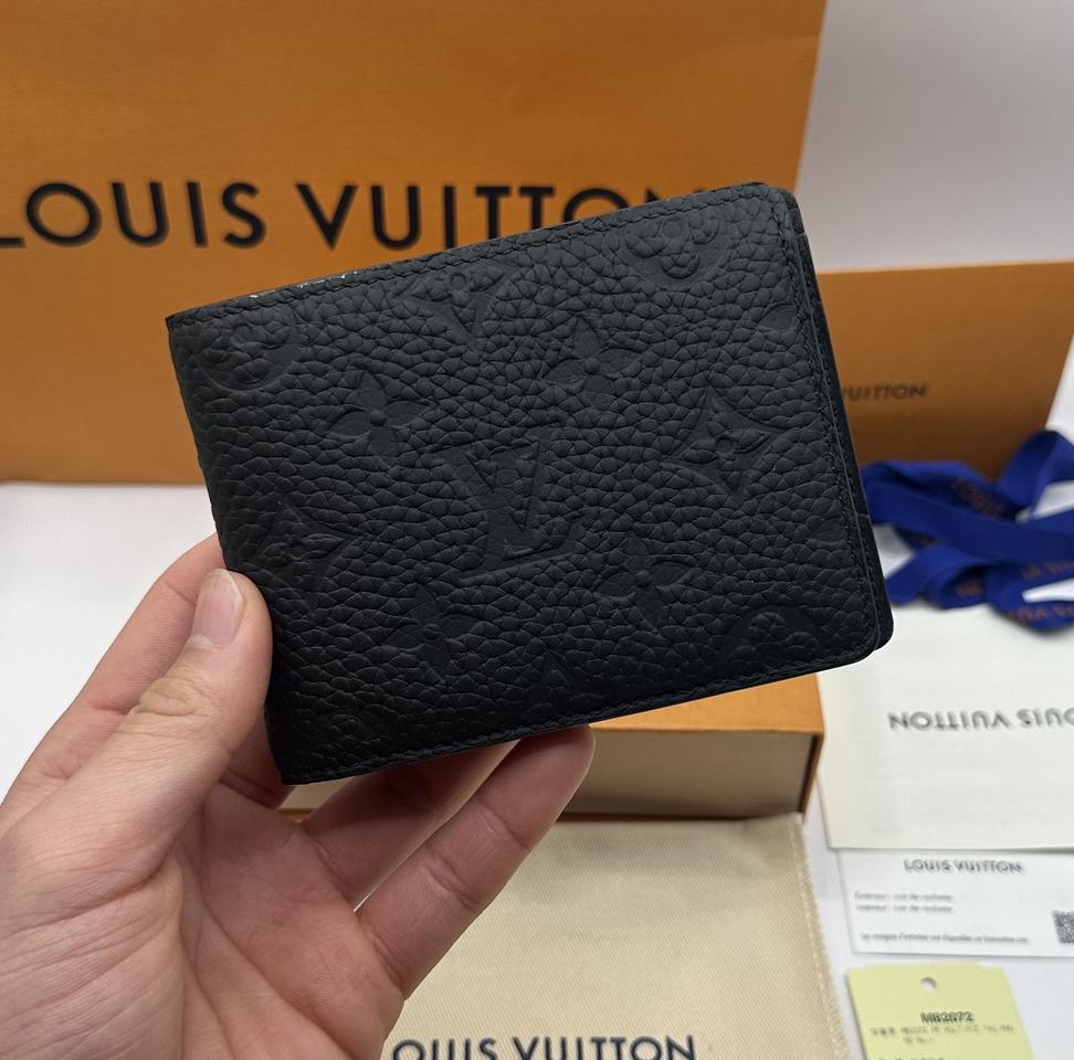 루이비통 토뤼옹 반지갑