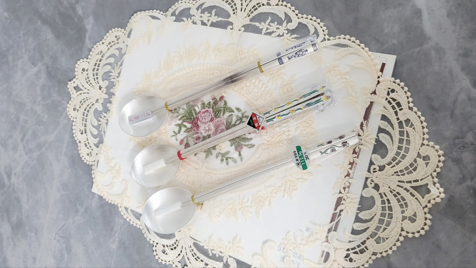 은수저+은젓가락 한벌 순은99.9프로 새상품