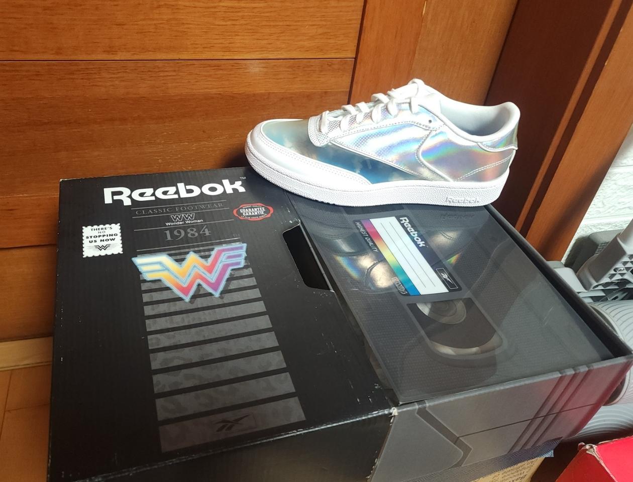 리복 클럽 C 새상품 250 255 한정판 운동화 나이키