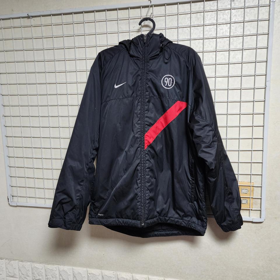 나이키(패딩형/져지)점퍼(남성105)