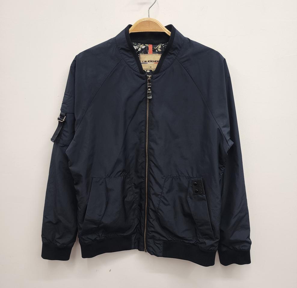 아이더 여성 바람막이(95사이즈)