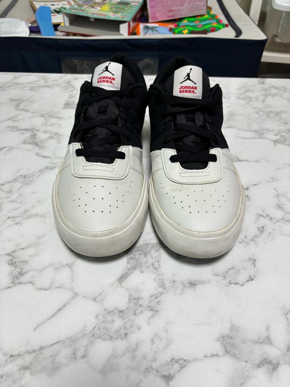 나이키 조던시리즈 275