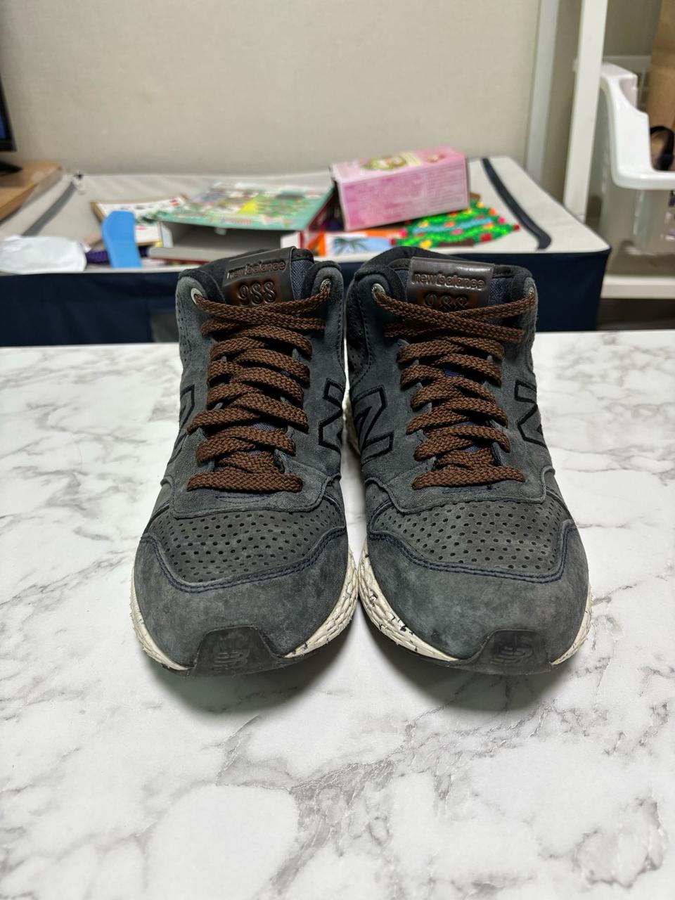 뉴발란스 988 프레쉬 폼 미드 275