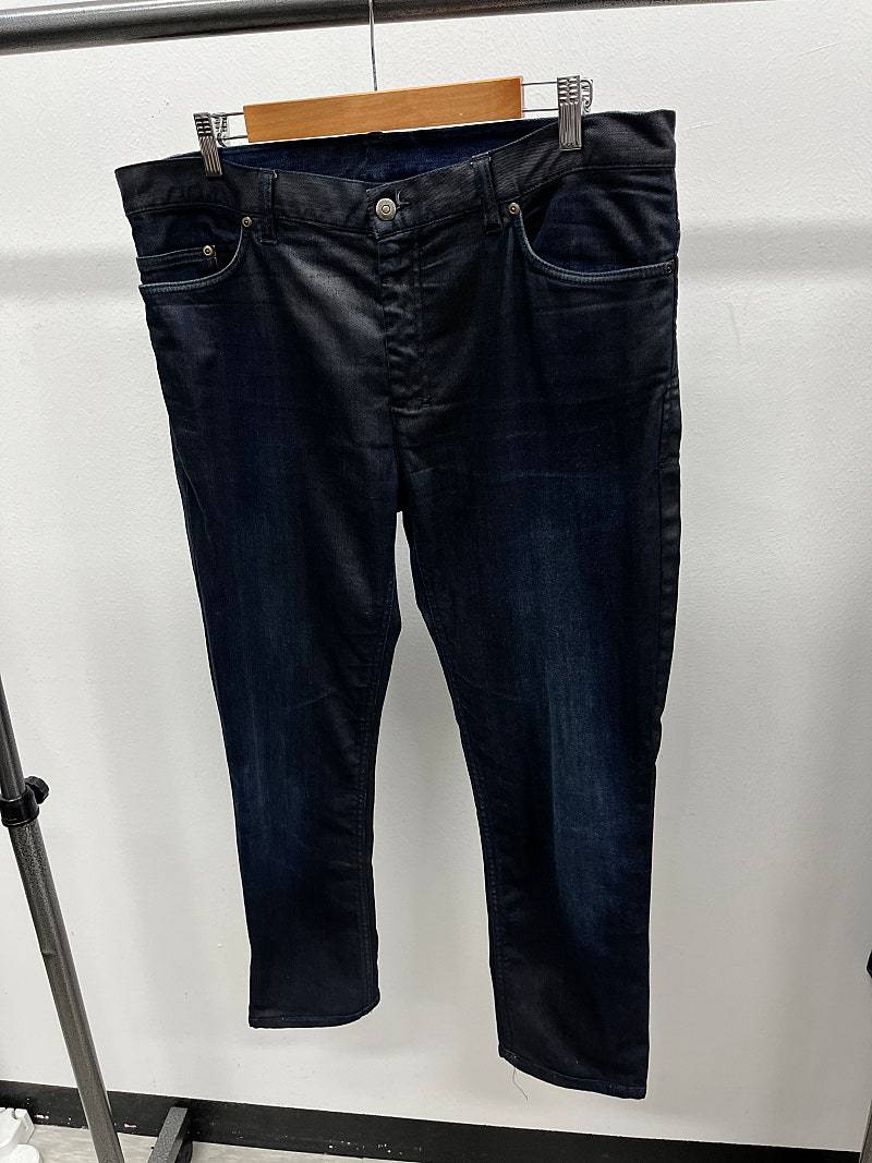 36) 입생로랑 코팅진