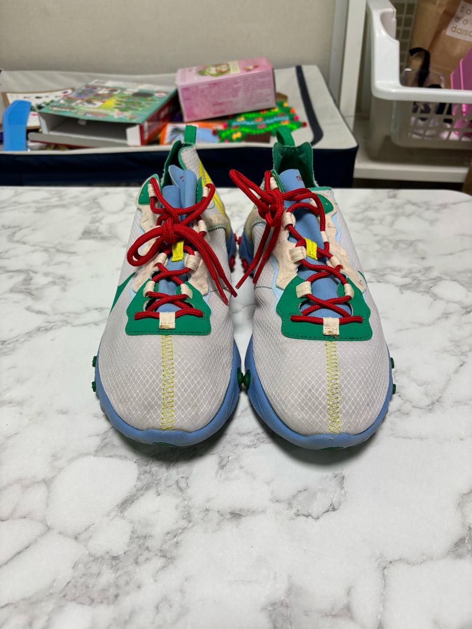 나이키 리액트 엘리먼트285