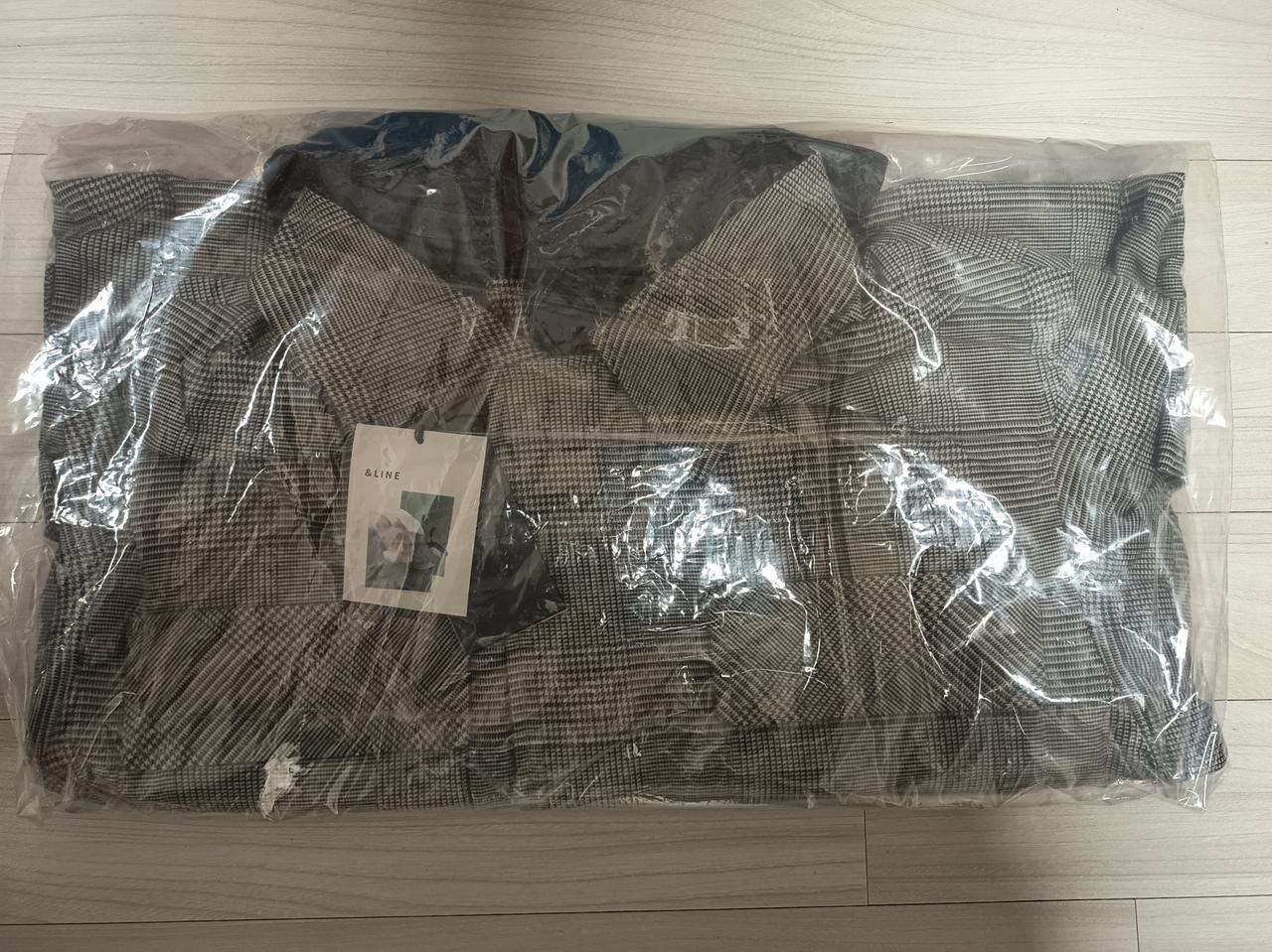 새상품 앤듀 체크 점퍼(100)