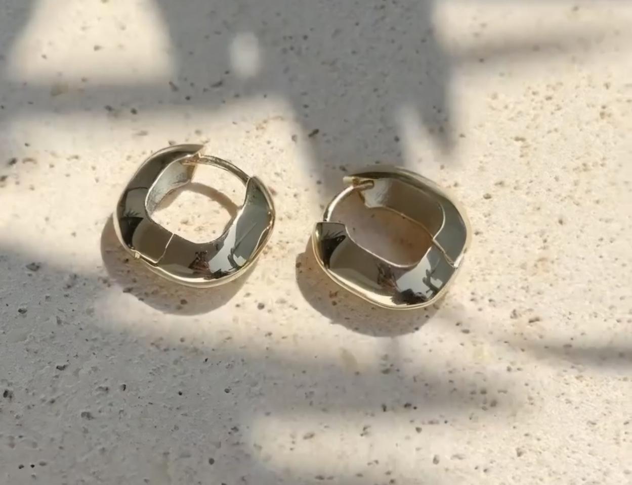 14k톤앤캐럿 볼드 귀걸이