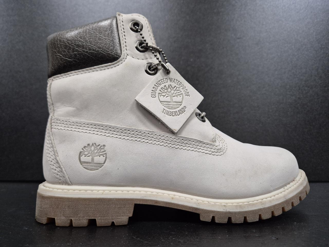 팀버랜드 6인치 프리미엄 부츠 235  