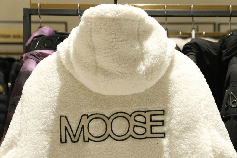 정품/뽀글이 후드무스너클  L