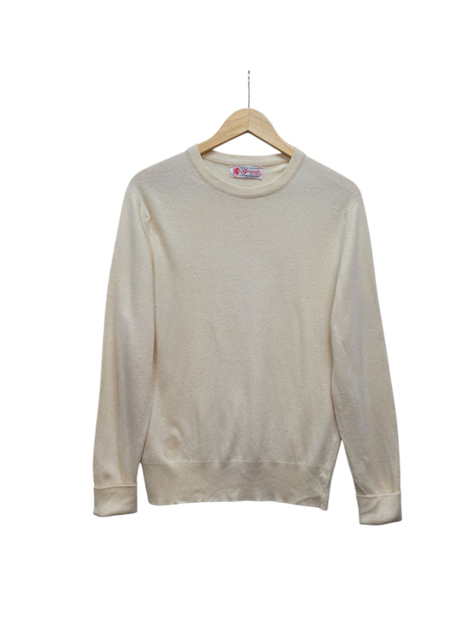 구입가 45만원대 bryant 캐시미어100퍼 크림컬러 스웨터