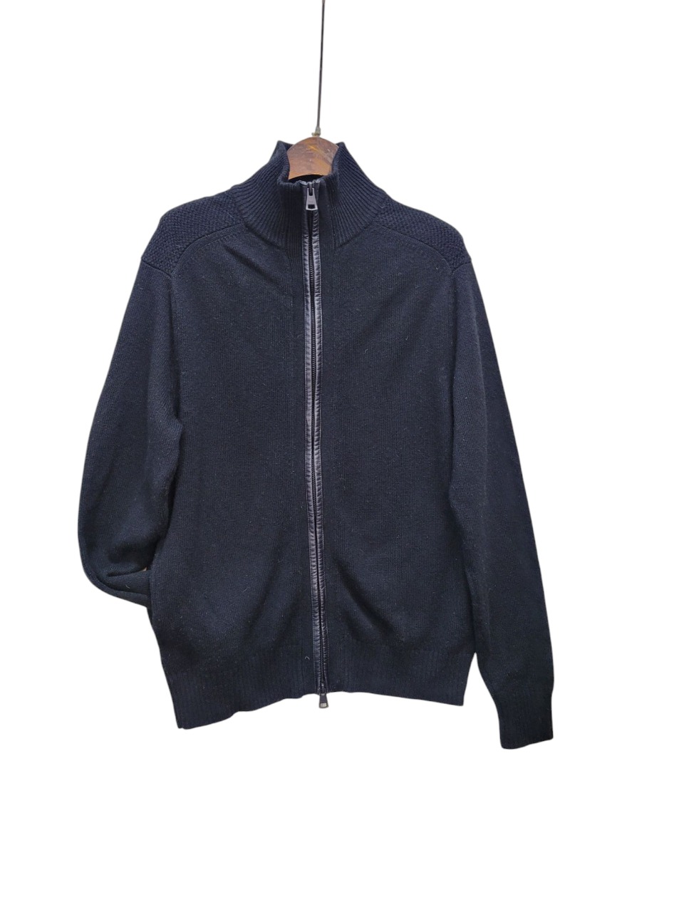 구입가 45만원대 띠어리 정품 블랙컬러 니트 집업