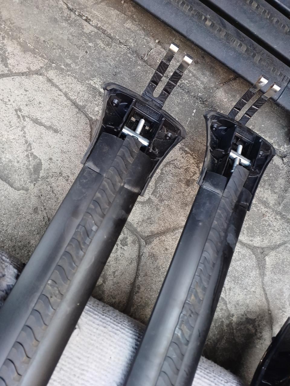 라이노 스텔스 저상가로바 익스플로러 6세대 탈거