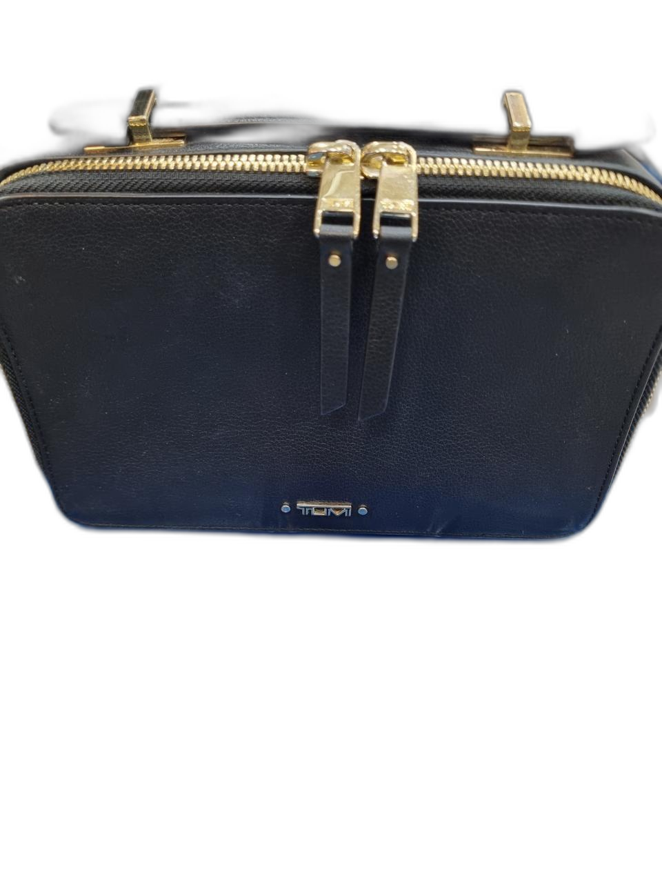 투미 블랙 가죽 크로스백