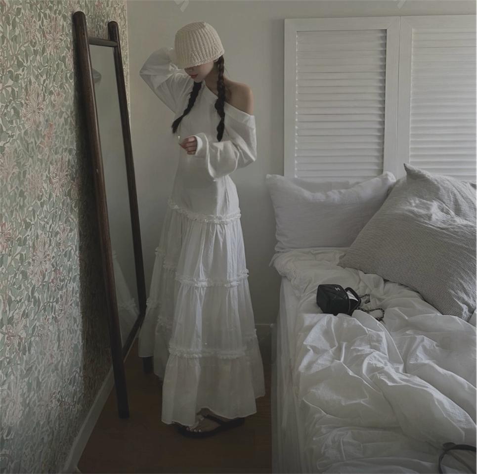 화이트 티어드 맥시 스커트