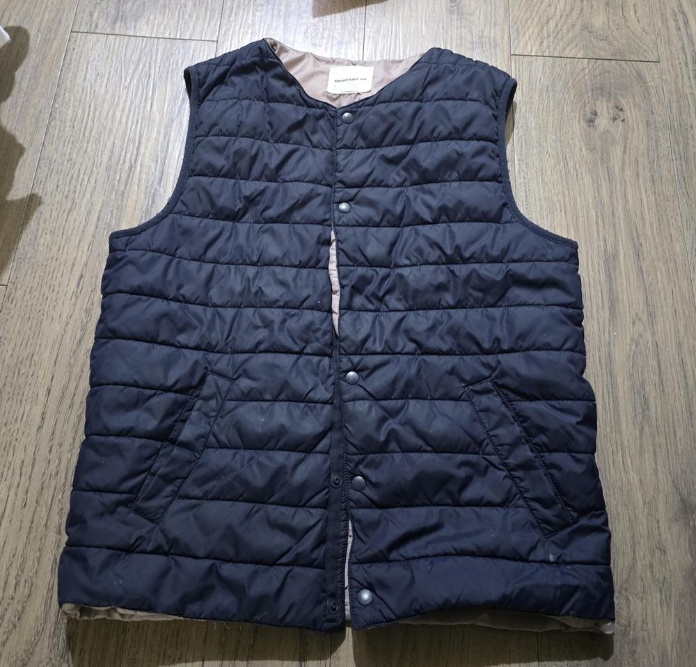 네이비 패딩 조끼ㅡ프리