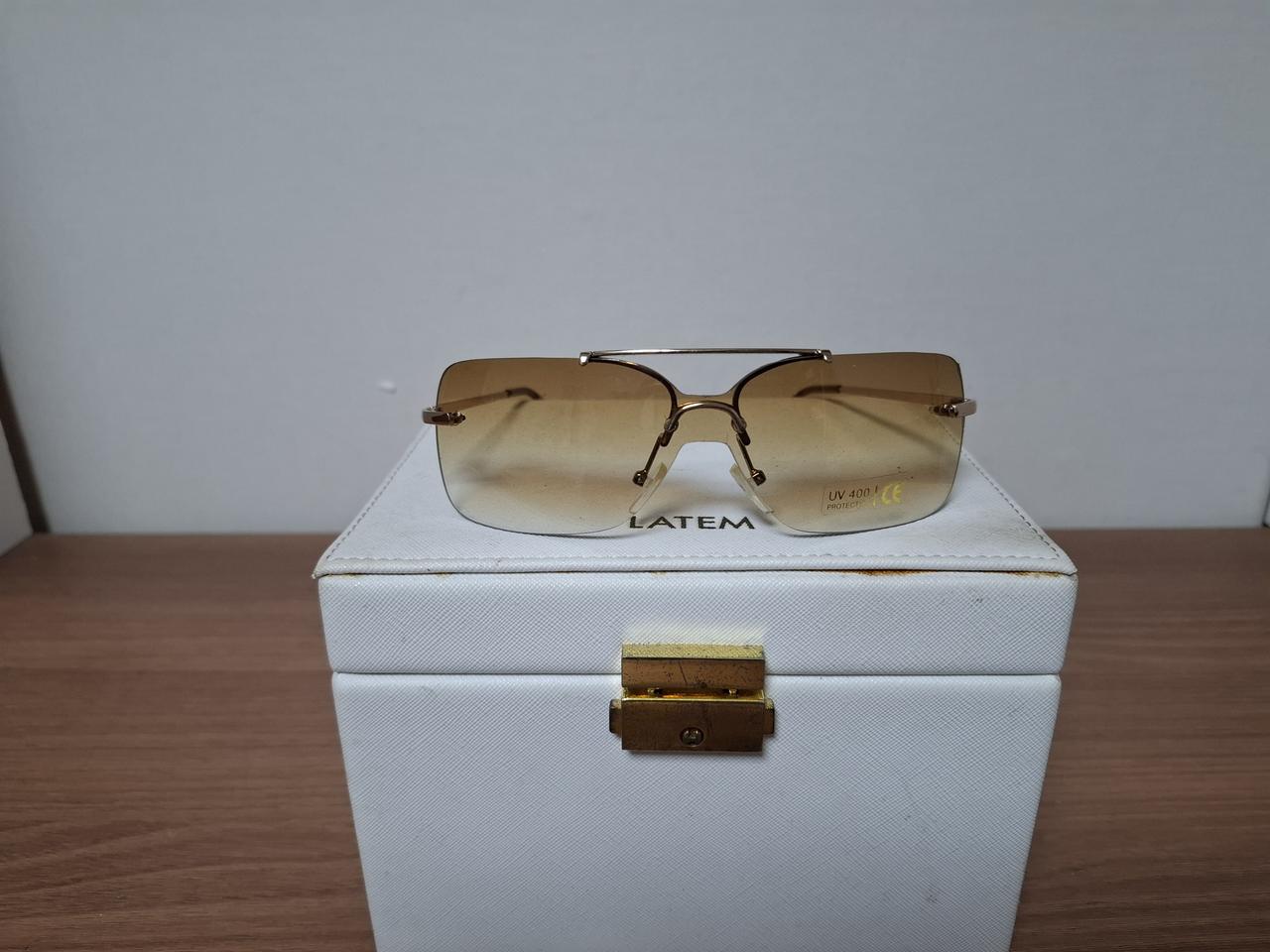 (C17) 에이프릴 선글라스 판매