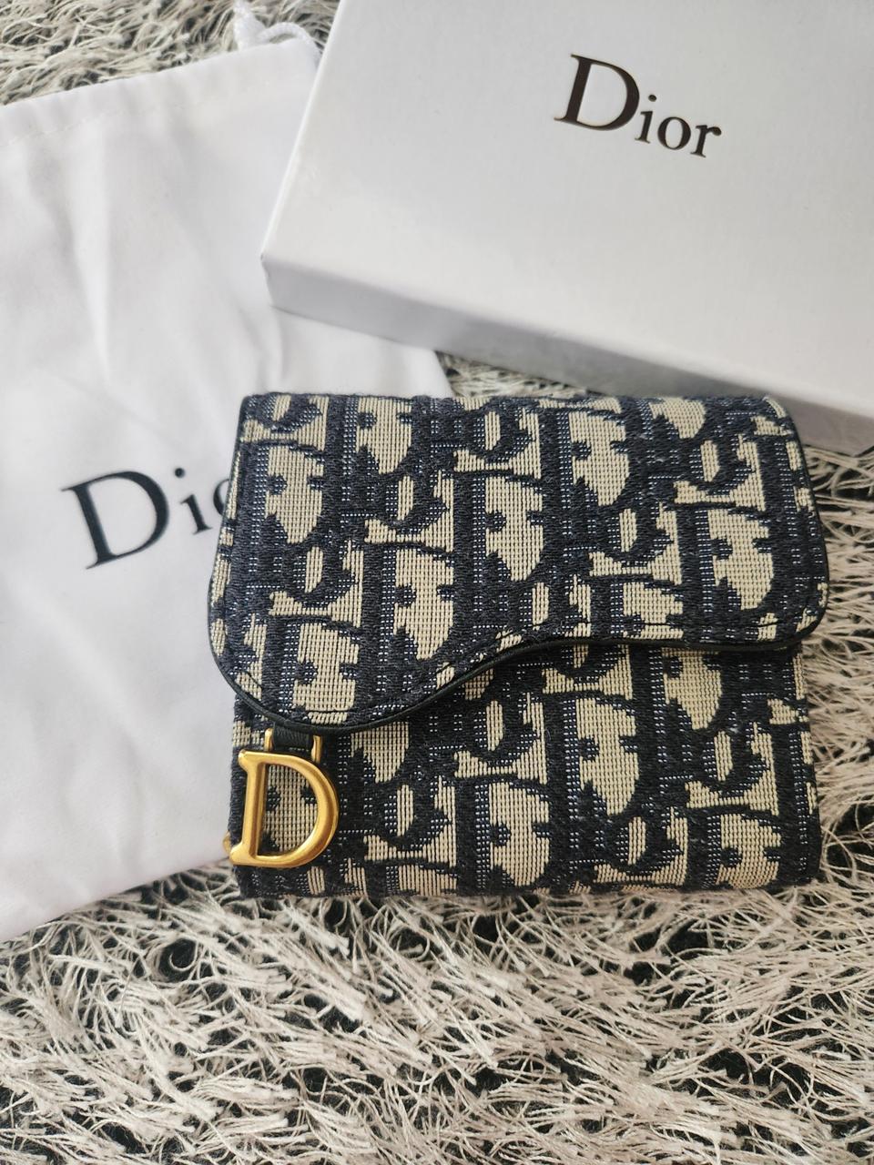 크리스찬디올 오블리크 3단 중지갑 새상품