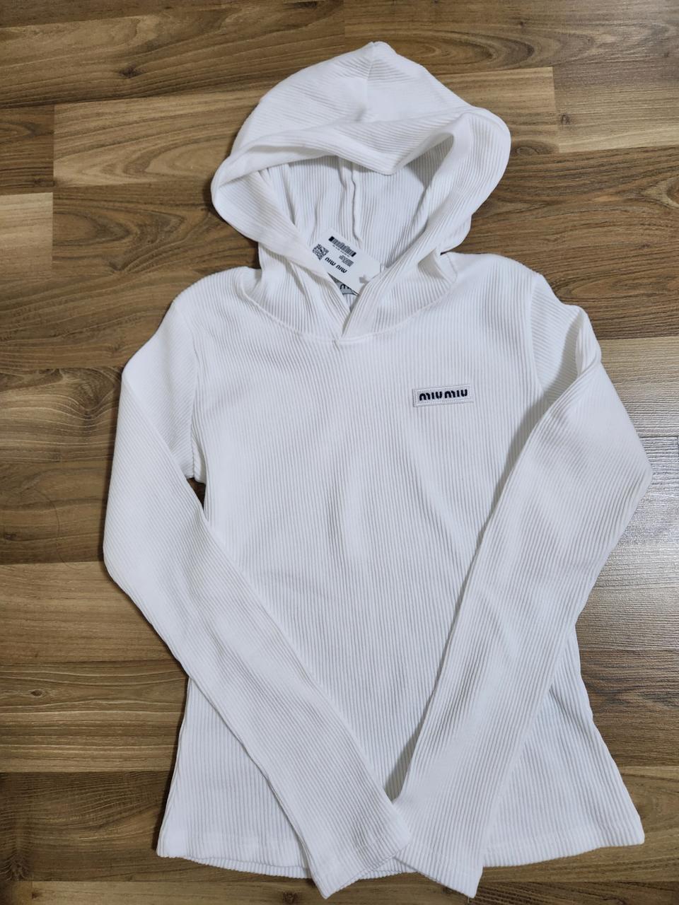 미우미우 후드티셔스 새상품