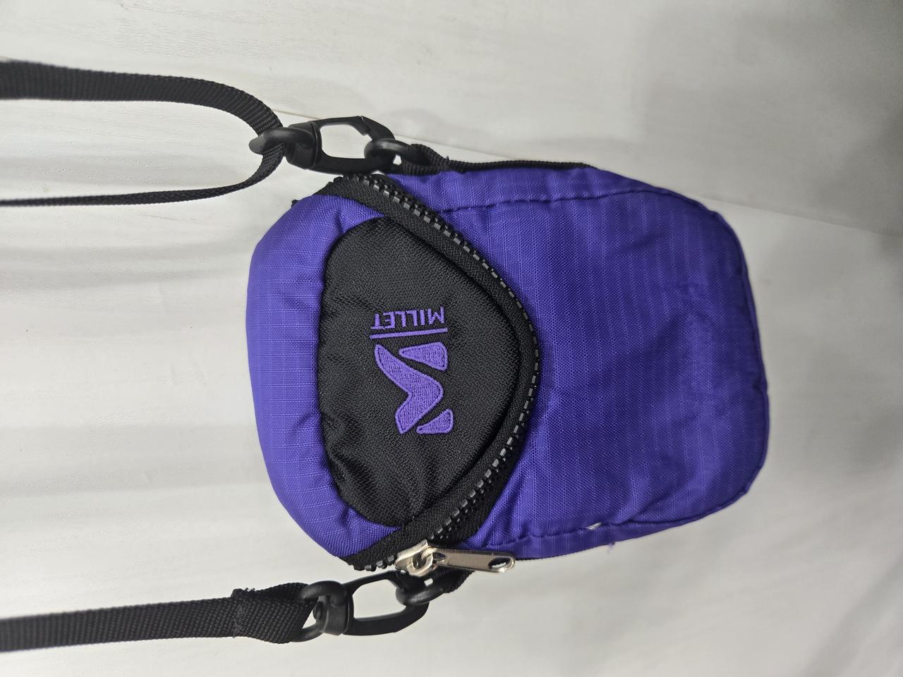 MILLET 밀레 미니 파우치 크로스백! 상태 굿굿굿! 디자인 깔끔해용~