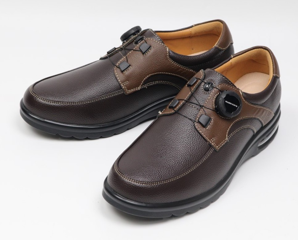 고급스러운 남성 가죽 조그다이얼 에어슈즈