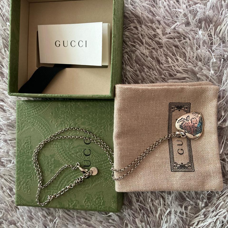 구찌 하트 실버 목걸이 정품 / 풀구성(박스+더스트+북렛)