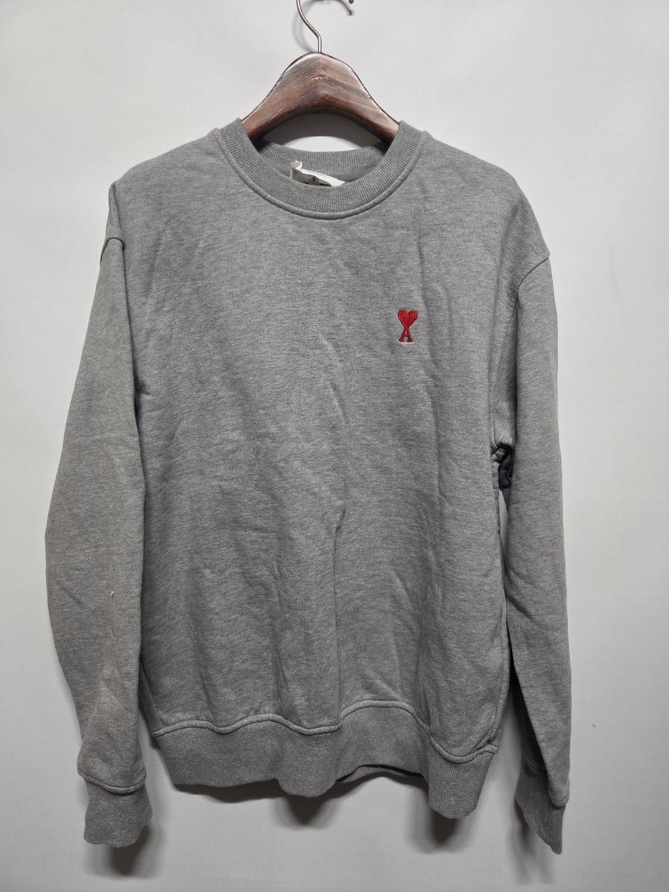 (S) 아미 스몰 하트 맨투맨