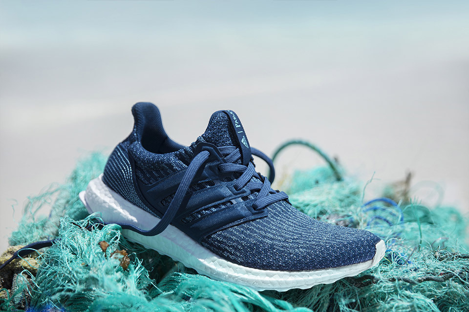 롯데백화점  아디다스 울트라부스트,  새제품.  사이즈 맞는분께