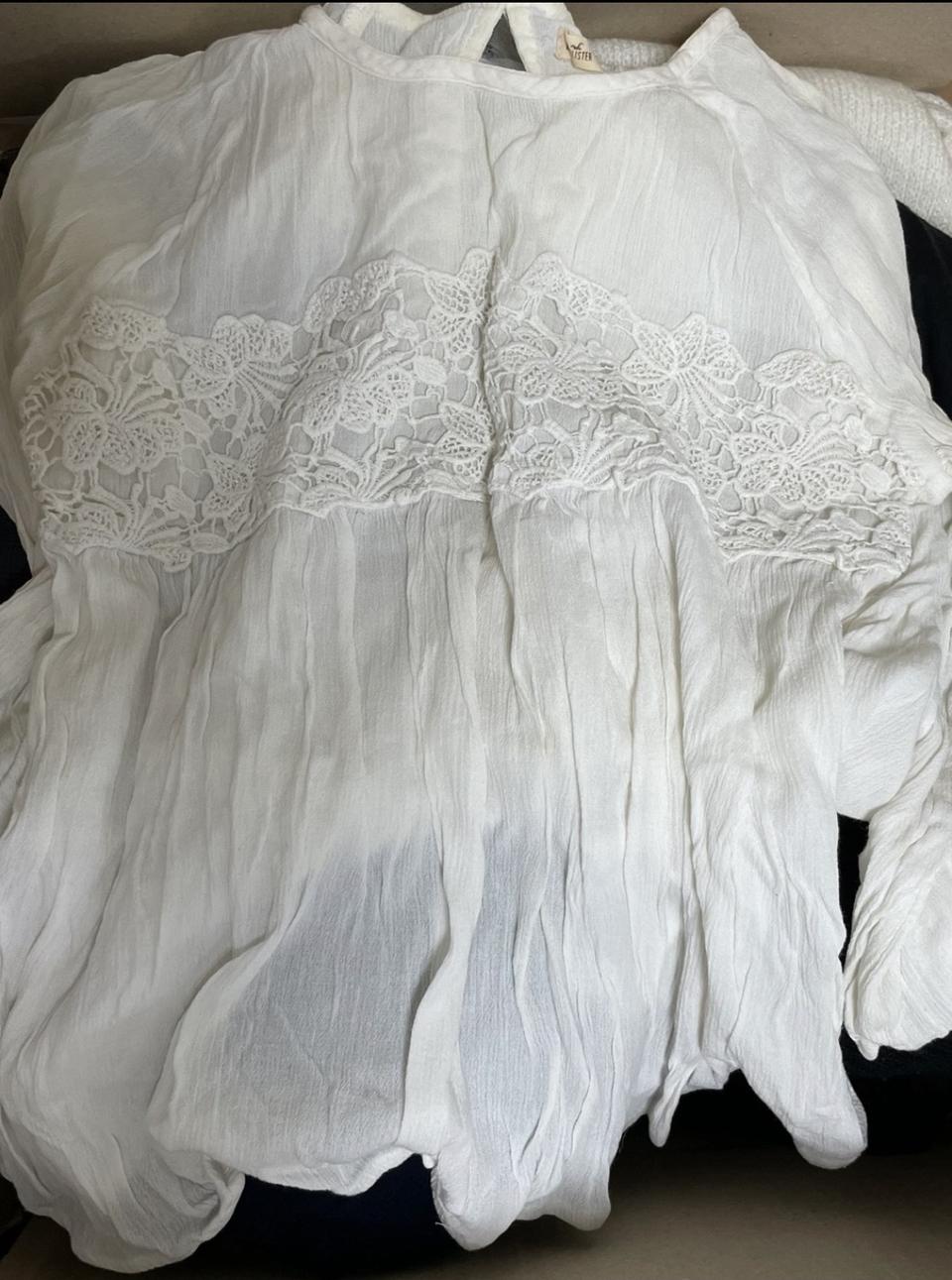 Hollister 홀리스터 아이보리 레이스 블라우스 S