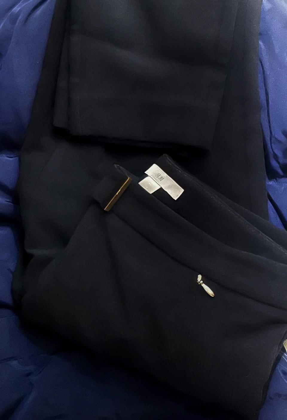 H&M 블랙 슬랙스