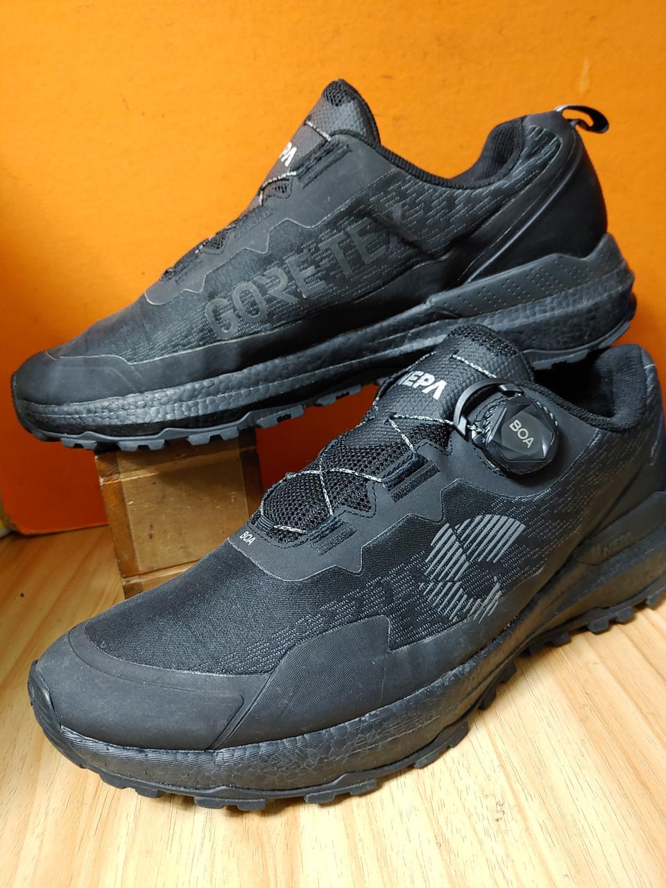 네파 고어텍스 보아 트레킹화(US11표기290추천사이즈280~285)