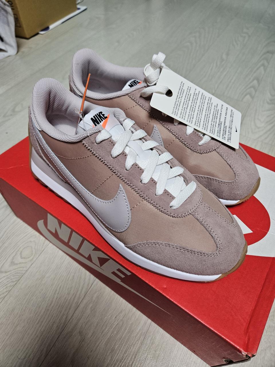 나이키 퍼시픽 운동화