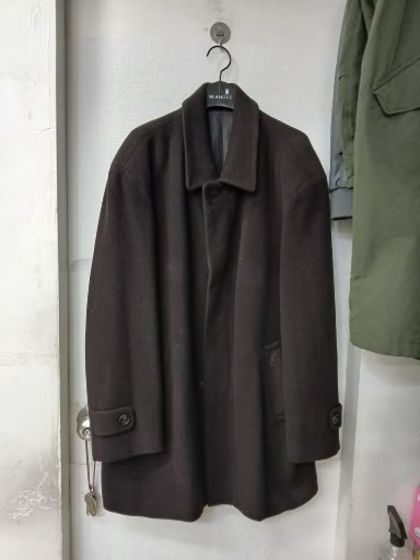 입생로랑  모직 코트 110