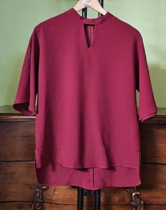 모조에스핀 블라우스